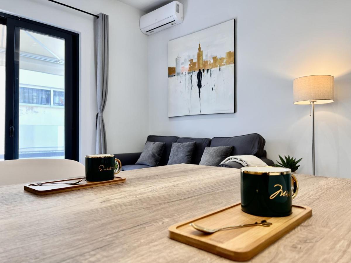 아테네 Chic Getaway Near Stavros Niarchos 아파트 외부 사진